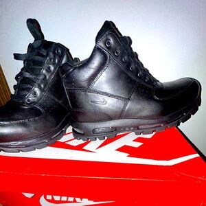 Nike Air Max 2013 Goadome Boots